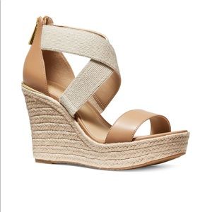 SOLD💛NIB💛 Michael Kors Prue wedges